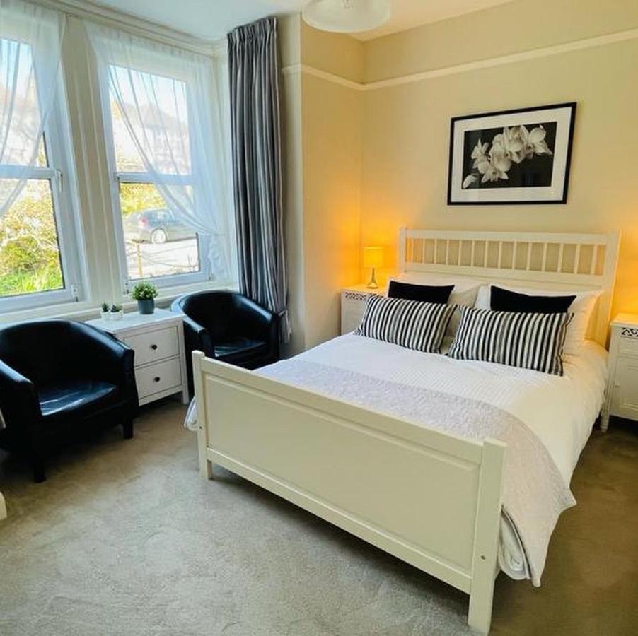 Arbour House B&B Суонидж Экстерьер фото