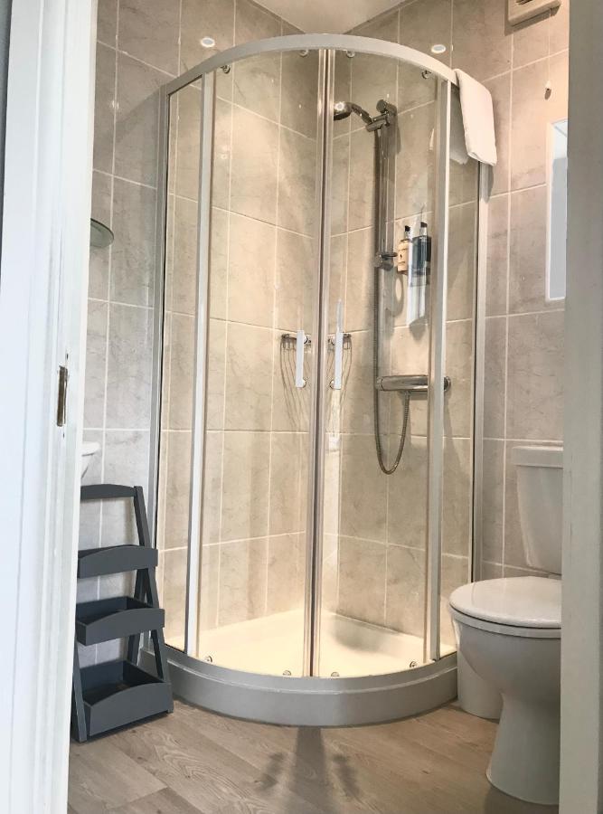 Arbour House B&B Суонидж Экстерьер фото